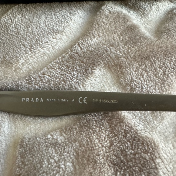 Prada Reading Glasses - Picture 4 of 9